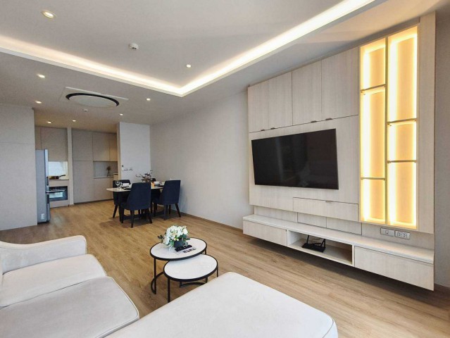 AOM 2905ให้เช่า คอนโดหรู Bearing Residences ห้องใหญ่ 2 นอน 2 น้ำ สภาพใหม่เอี่ยม พร้อมเข้าอยู่ ใกล้ BTS แบริ่ง และโรงเรียนนานาชาติชั้นนำ   โครงการ Bearing Residences แขวงบางนา เขตบางนา,กรุงเทพมหานคร   2  ห้องนอน   2   ห้องน้ำ   ใช้สอย   85.00 ตร.ม.ราคาเช่า 60,000 / เดือนสัมผัสชีวิตเหนือระดับ บนทำเลศักยภาพแบริ่ง-สุขุมวิท ความเป็นส่วนตัวที่ตอบโจทย์ผู้บริหารและครอบครัวยุคใหม่จุดเด่น- ทำเลศักยภาพแบริ่ง-สุขุมวิ