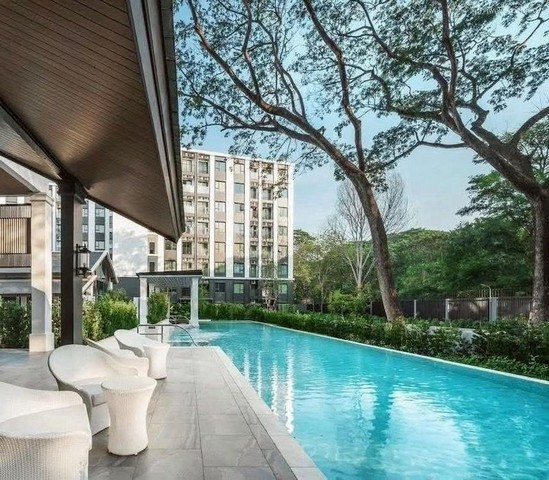 ให้เช่า 9,000 บาท/เดือน #EscentPark Ville ห้องสวย พร้อมอยู่ #ใกล้เซ็นทรัลเฟสติวัล ทำเลทอง ติดห้าง เดินทางสะดวก ใกล้ทุกไลฟ์สไตล์รายละเอียดห้องขนาด 25 ตร.ม.ชั้น 2 อาคาร A1 ห้องนอน 1 ห้องน้ำทิศเหนือ วิวสวนห้องใหม่ สะอาด ล้างแอร์และทำความสะอาดเรียบร้อยเฟอร์นิเจอร์และเครื่องใช้ไฟฟ้าครบ พร้อมเข้าอยู่ทันทีค่าเช่า 9,000 บาท/เดือนสัญญา 1 ปีไม่รับสัตว์เลี้ยงไม่รับผู้สูบบุหรี่สิ่งอำนว�