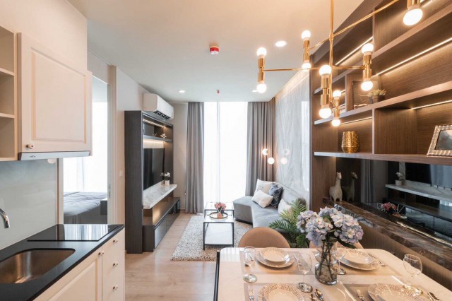 AOM 2913  For Rent / ให้เช่า  Noble Recole Sukhumvit 19 ห้อง36 ตรม ชั้น19   โครงการ Noble Recole (โนเบิล รีโคล) แขวงคลองเตยเหนือ เขตวัฒนา,กรุงเทพมหานคร   คอนโด   1  ห้องนอน   1   ห้องน้ำ  ใช้สอย   36.00 ตร.ม.ราคา-ราคาเช่า 29,000 / เดือนรายละเอียด【For Rent / ให้เช่า】Noble Recole Sukhumvit 19 ห้อง36 ตรม ชั้น 19คอนโดหรูใจกลางอโศก–สุขุมวิท ทำเล Prime Location เดินทางสะดวก ใกล้ BTS อโศก และ MRT สุขุมวิท พร้อมเข้าอยู่จุดเด่น- ทำเล Interchange ศักยภาพสูงใกล้ BTS และ MRT- ห้องสวยชั�