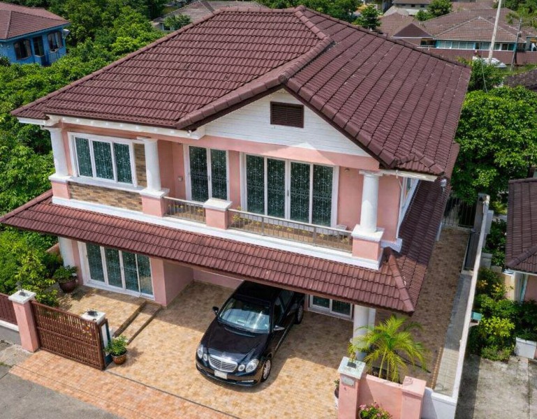 เดอะมอลล์ บางกะปิ 2 กม.  บ้านเดี่ยว 2ชั้น 5นอน 5แอร์  45 ตร.ว. 340 ตร.ม. รถไฟฟ้าสายสีเหลือง แยกลำสาลี 950 ม. รามคำแหง64-70 ใกล้MRTแยกลำสาลี 950 ม. .CJ MORE Lotus ไฟ 3เฟส 3 น้ำ ใกล้ ราคาเช่า 29,997 บาท/เดือน พร้อมเฟอร์ฯครบ เหมาะสำหรับอยู่อาศัยThe Mall Bangkapi 2 km. 2-story detached house, 5 bedrooms, 5 air conditioners, 45 sq.wah, 340 sq.m. Yellow Line MRT Lam Sali Intersection 950 m. Ramkhamhaeng 64-70. Near MRT Lam Sali Intersection (950 m). CJ MORE, Lotus. 3-phase electricity, 3 bathrooms. Rental price 29,997 THB/month. Fully furnished. Suitable for living.ขนาด 45 ตร.ว. พื้นที่ใช้สอย 180 ตร.ม. 45 sq.wa.180 sq.m.ถ.รามค�