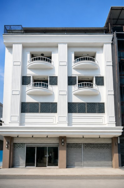 าคารพาณิชย์รีโนเวทใหม่ 2 คูหา 4 ชั้น เตาปูน บางซื่อ U Delight Bangsonอ ใกล้ MRT บางซ่อน 300 ม. ให้เช่า 44,998 บาทต่อเดือน พร้อมชั้นลอย และดาดฟ้า 8 นอน 3 น้ำ  เหมาะทำออฟฟิศ โชว์รูม โกดัง ธุรกิจ หรืออยู่อาศัย ทำเลศักยภาพบนถนนกรุงเทพ-นนทบุรี ทำเลติดถนนใหญ่ เดินทางสะดวก ใกล้วัดเชิงหวาย 140 ม.ไปรษณีย์บางซื่อ และแหล่งชุมชนTaoPoon BangSue Newly renovated 2-unit 4-story commercial building Rent MRT BangSon 300m. U Delight Bangson  44,998THB per month. with mezzanine and rooftop 8 bed 3 bath suitable for office sh