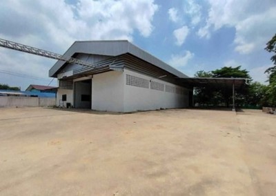 #ให้เช่าโกดังเมืองฉะเชิงเทรา#ให้เช่าโกดัง/คลังสินค้า / โรงงาน พื้นที่รวม 1 ไร่ครึ่ง ????ตำบลวังตะเคียน อำเภอเมือง จังหวัดฉะเชิงเทรา✅รายละเอียด:????ขนาดโกดัง 500 ตารางเมตร????มีใบรง. 4(ฉีดพลาสติก)????ไฟฟ้าโรงงาน 3 เฟส,หม้อแปลง 500 kva????เขตพื้นที่สีส้ม???? หลังคาสูง 7 เมตร ????พื้นรับน้ำหนักได้ 2 ตันต่อตรม.????ออฟฟิศ 2 ชั้น  แบ่งห้องทำงานเป็นสัดส่วน 90 ตรม. มีห้องน้ำ ????พื้นที่ใช้สอยภายนอกอา�