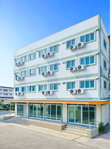 คลินิกสุขภาพ คลินิกความงาม วัดบึงทองหลาง 50ม. ถ.โพธิ์แก้ว ห้องเช่าชั้น 1 สำหรับคลินิก ย่านลาดพร้าว 1 นอน 1 น้ำ พื้นที่ใช้สอย 40 ตร.ม. ขนาด 10 ตร.ว.14,999 B-M. รร.วัดบึงทองหลาง  250 ม.เหมาะสำหรับ คลินิกทันตกรรม หรือร้านอุปกรณ์การแพทย์ ทำเลเข้า-ออกได้หลายเส้นทาง ใกล้ตลาดโพธิ์แก้ว 700 ม.แหล่งชุมชน ช้อปปิ้ง และรถไฟฟ้าWatBuengThongLang 50m. PhoKaew Rd.Ground floor rental unit for a clinic in Ladprao 1bed 1bath 10sq.wa. 40sq.m. usable area. Rent 14,999 B-M. Near Wat Bueng Thonglang Temple and Wat Bueng 