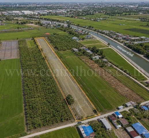 รหัสทรัพย์ : N0752ที่ดินเปล่า 7 ไร่ &nbsp;55 ตร.ว. บางคูรัด บางบัวทอง นนทบุรีที่ตั้ง :&nbsp;ตำบลบางคูรัด&nbsp;อำเภอบางบัวทอง&nbsp;จังหวัดนนทบุรี 11110รายละเอียดทรัพย์- ที่ดิน 7 ไร่ 55 ตารางวา&nbsp;- ด้านกว้างติดถนน 27.5 เมตร ลึก 529 เมตร ด้านหลังกว้าง 15.6 เมตร-&nbsp;ถนนคอนกรีตหน้าที่ดิน กว้าง 6 เมตร-&nbsp;ติดถนนทางสาธารณะ ห่างคลองประปาเพียง 350 เมตร- ใกล้แหล่ง ชุมชน, ตลาด, แหล่งท่องเที่ยว- หน้าที่ดินหันทิศตะวั