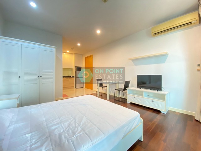 Circle Condominium (Agent Post)                        Studio for Rent** RENTAL PRICE : 15,000 Baht / month (1 Year Contract ) **Listing ID : A2833Location : Phetchaburi 36 Alley Room Type : StudioRoom Size : 35 Sq.m.Function :- Fully Furnished- Gym / Swimming pool / Sauna - Near BTS Nana, MRT Petchaburi, Airportlink Makkasanเซอร์เคิล คอนโดมิเนียมสตูดิโอให้เช่า** ราคาเช่า : 15,000 บาท ต่อเดือน (สัญญา 1 ปี) **Listing ID : A2833พื้นที่ : เพชรบุรี 36ประเภท : สตูดิโอขนาด : 35 ตารางเมตรFunction :- ตกแต่งพร้อมอาศัย ฯ- ส่วนกลางประกอบด้วย ฟิตเนส / สระว่ายน้ำ / ซาวน่า ฯ- อยู่ใกล้ BTS นานา, MRT เพชรบุรี, แอร์พอตลิงก์ �
