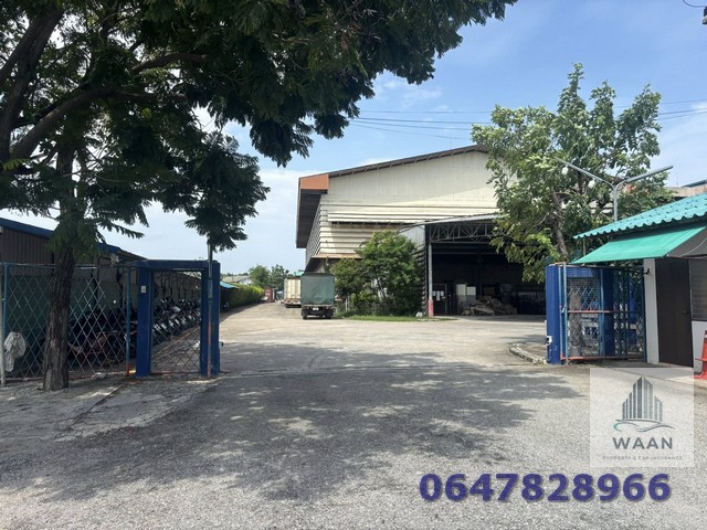 ขายโรงงานเฟอร์นิเจอร์เก่า พร้อมตัวอาคารโรงงาน มีใบ รง.4 บ้านโพธิ์ ฉะเชิงเทรา ติดถนนเส้น315 ราคาขาย 128,000,000   บาท**หากสนใจแค่พื้นที่ส่วนของโรงงาน  สามารถแยกขายได้รหัสทรัพย์ WANS6910คุณวรรณ(Agent)  :   064-782-8966   ID line :   wan42879 https://line.me/ti/p/qbnaHZKGUkเนื้อที่ดิน   16  ไร่   พื้นที่ใช้สอยประมาณ   4,515  ตารางเมตร-ทั้งหมด 3  อาคาร-มีโซนอ๊อฟฟิต-ที่จอดรถมากกว่า  10  คัน-บ้านพักคนงาน-ใบรง4  (สามารถเปลี่ยนประเภทได้)-ไม่รวม�