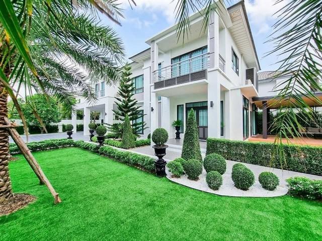 ขายบ้านเดี่ยว 2 ชั้น โครงการ Perfect Masterpiece Sukhumvit 77 บ้านหลังมุม พร้อมสวนรอบบ้านขนาดใหญ่ ตกแต่งสวยหรูพร้อมเข้าอยู่ราคาขาย 39,500,000 บาทราคาเช่า 285,000 บาท / เดือน ( สัญญาขั้นต่ำ 1 ปี ประกัน 2 เดือน ล่วงหน้า 1 เดือน )ที่ตั้ง ถนนสุขุมวิท ซอยสุขุมวิท 77 ตำบลราชาเทวะ อำเภอบางพลี จังหวัดสมุทรปราการ 10540ติดต่อ : คุณภัสพงณ์ 0634098164Line : deedee23https://www.facebook.com/profile.php?id=61581484955548เนื้อที่ 210 ตารางวา พื้นที่ใช้สอย 585 ตารางเมตร �