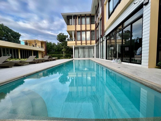 Luxury 3-Story Pool Villa for Sale – Koolpunt 9 VIP Zone (Inside North Hill Club)Located in the exclusive VIP zone of Koolpunt 9, inside North Hill Club, this spacious luxury villa sits on a large 543 sq.wah land plot with a private swimming pool and premium facilities.The house features:1st Floor* Spacious living room* Dining area* Karaoke room* Private movie theater* Mahjong room* 2 kitchens* 2 bathrooms2nd Floor* 4 bedrooms* 4 bathrooms3rd Floor* Master bedroom with walk-in closet* Children’s room with private bathroom* Additional living roomOutdoor & Additional Facilities* Private swimming pool with bathroom* Dedicated gym room with 2 bathrooms* Maid rooms with private bathrooms (2 rooms)* Large outdoor areaA perfect home for families looking for privacy, space, and a luxury lifestyle in one of Chiang Mai’s most prestigious residential areas. Koolpunt 9 VIP Zone, Inside North Hill Club Land size: 543 sq.wah⸻???????? ภาษาไทยขายบ้านหรู 3 