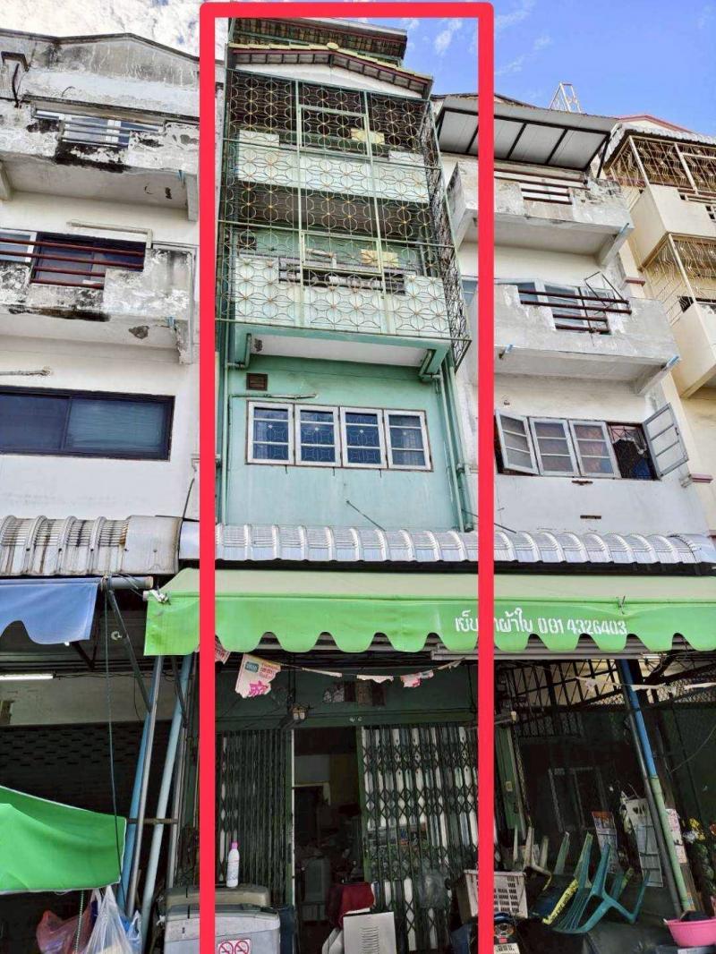 อาคารพาณิชย์ บางใหญ่ซิตี้ 4 ชั้น เนื้อที่ 16 ตรว พื้นที่ใช้สอย 192 ตรม.  ติดหลังตลาด BB Market ตำบลเสาธงหิน  อำเภอบางใหญ่ จังหวัดนนทบุรี 