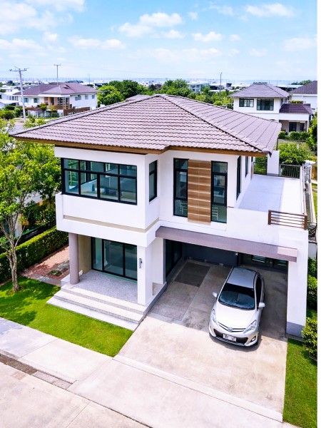 ย่านพหลโยธิน-สายไหม56 บิ๊กซี ฟู้ดเพลส  ใกล้ฟู้ดแลนด์ สายไหม 500 ม. ให้เช่าบ้านเดี่ยว 2 ชั้น 56ตร.ว.  3นอน  180ตร.ม.  2น้ำ พร้อมเฟอร์ฯ และเครื่องใช้ไฟฟ้าครบสายไหม บรรยากาศร่มรื่น เป็นส่วนตัว เหมาะสำหรับอยู่อาศัย เดินทางง่าย  ใกล้BTS คูคต 1.9 กม.สถานศึกษา สถานพยาบาล ตลาด ค่าเช่า 19,999 บาท /เดือนPhahonyothin SaiMai56 BTS Khukhot 1.9 km. Two story detached house for rent 3bed 2bath in the  area. Fully furnished with appliances in a private and peaceful community. Near Foodland Saimai 500 m. Big C Food Place Saimai  schools hospitals and mark