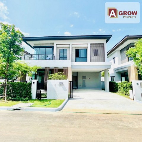 หมู่บ้านบางกอก บูเลอวาร์ด บางนา กม.5 บ้านสวย ทำเลดี ตกแต่งครบ พร้อมเข้าอยู่ที่ตั้ง : ซอยบางนา-ตราด 37 ถนนบางนา-ตราด กม.5 ตำบลบางแก้ว อำเภอบางพลี จังหวัดสมุทรปราการรหัสทรัพย์ : AGH00582ราคาเช่า : 100,000 บาทรายละเอียดทรัพย์ :- บ้านเดี่ยว 2 ชั้น- เนื้อที่ดิน 58 ตร.ว.- พื้นที่ใช้สอยขนาด 237 ตร.ม. - 4 ห้องนอน- 4 ห้องน้ำ- 1 ห้องครัว- 1 ห้องโถง- 2 จอดในบ้าน- บ้านหันหน้าทิศเหนือจุดเด่น :- บ้านสวย ทำเลด�