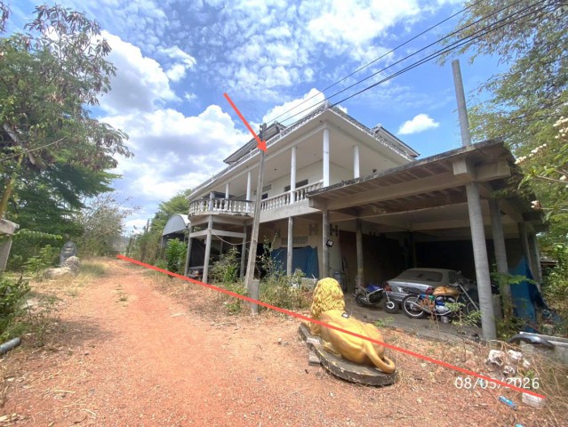 ขาย บ้านเดี่ยว/ทาวน์เฮ้าส์/คอนโด โครงการ โรงงาน กาญจนบุรี  ถนน หนองตากยา-ด่านมะขามเตี้ย ตำบล หนองตากยา อำเภอ ท่าม่วง จังหวัด กาญจนบุรี  ราคาโปรโมชั่น  7,335,000    บาท    ลดจาก    9,519,000   บาท ราคาโปรโมชั่นตั้งแต่วันที่ 1 กรกฎาคม 2569 – 30 กันยายน 2569  รายละเอียดทรัพย์ -  เนื้อที่ 2-0-0.00 ไร่  พื้นที่ใช้สอย   พิกัดทรัพย์ : https://maps.app.goo.gl/abJGbefDE7bGUL8G8  สถานที่ใกล้เคียง   -สำนักงานเทศบาลตำบลหนองตากยา -PTT Station ปตท.�