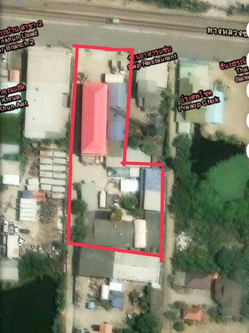 # ขายที่ดินทำเลทอง 648ตร.วา ติดถนน ใกล้เมกาบางนาตรวละ67,000 ราคา 36,716,000บาทหน้ากว้าง26เมตร-เคลียพื้นพี่เป็นที่โล่งให้-ค่าโอนขึ้นอยู่ตกลง# ติดถนนหนามแดง–บางพลี (ถนน4 เลน)# เหมาะสำหรับ: โกดัง | โรงงาน | ร้านอาหาร | หอพัก | โครงการอื่น ๆจุดเด่นทำเลใกล้ เมกาบางนา 5นาทีใกล้ โรงเรียนสารสาสน์ตรงข้ามปั๊มเชลล์ใกล้วัดหลวงพ่อโตพื้นที่รอบข้างมีหมู่บ้านและโกดังจำนวนมาก# เจ้าของขายเ