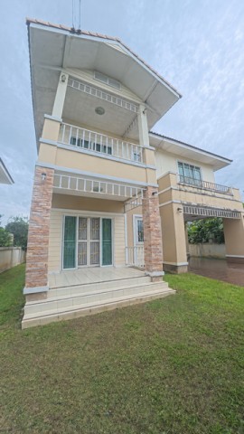 ขายด่วนลด5แสนบ้านสันกำแพง. วิวดอย 75 ตรวพื้นที่กว้างจอดรถได้4คันต.บวกน้ำค้างอ.สันกำแพงส่วนประกอบ: เนื้อที่ 75 ตรว. จุใจถึง 204 ตรม.ฟังก์ชั่นครบครัน:3 ส่วน 3 ห้องสำหรับห้องโถงห้องเก็บของที่จอดรถสบาย: รองรับได้ถึง 4 คันที่เหลือเรื่องที่อ่านทิศทางมงคล: หน้าบ้านหันพบกับแสงแดดที่เห็นได้ชัดเสมอถ่ายเทดีตลอดวันทำเล: สันกำแพง แหล่งรวมความเจริญใกล้กับสิ่งอำนวยความสะดว