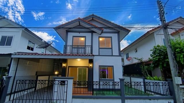 ด่วน! ขายบ้านแฝดสไตล์บ้านเดี่ยวราคาทาวเฮ้าส์ หมู่บ้านบ้านฟ้าปิยรมย์ พรีเมียร์ ปาร์ค 3ห้องนอน 2ห้องน้ำ 38.1 ตร.ว. สภาพสวย โซนลำลูกกา คลอง 6 ---Location: ตำบลบึงคำพร้อย อำเภอลำลูกกา ปทุมธานี 12150https://maps.app.goo.gl/9tVyfm1QBLsCHJDY7?g_st=afm---ติดต่อ 096-654-5563 เจ้าของ--- พิเศษเพียง 2,690,000 บาทเท่านั้น! พร้อมให้คำปรึกษาด้านสินเชื่อขายถูก เจ้าของขายเองติดต่อ 096-654-5563 โซน ลำลูกกา คลอง6 บ้านฟ้าปิยรมย์ พรีเมียร์ ปาร์ค สภาพ�
