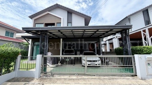 รหัสทรัพย์ : N1312บ้านเดี่ยว อณาสิริ ชัยพฤกษ์ - วงแหวน บ้านสวย พร้อมอยู่ที่ตั้ง :&nbsp;ถนนบางกรวย-ไทรน้อย ตำบลบางบัวทอง อำเภอบางบัวทอง จังหวัดนนทบุรี 11110รายละเอียดทรัพย์-&nbsp;บ้านเดี่ยว 2 ชั้น ขนาดเนื้อที่ 61.9 ตารางวา พื้นที่ใช้สอย 145 ตารางเมตร- 4 ห้องนอน, 3 ห้องน้ำ, 1 ห้องนั่งเล่น, 1 ห้องครัว, 2 ที่จอดรถ-&nbsp;เครื่องปรับอากาศ 4 เครื่อง, เครื่องทำน้ำอุ่น,&nbsp;ปั๊มน้ำ+แท้งค์น้ำ 1 ชุด- ต่อเติ�