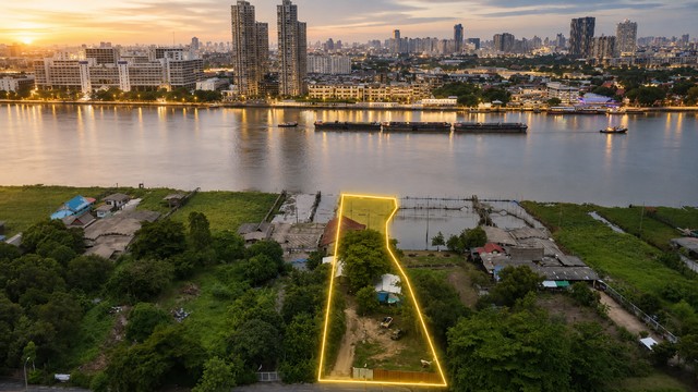 ขายที่ดินริมแม่น้ำเจ้าพระยา ไทรม้า 321 ตรว เหมาะอยู่อาศัย ร้านอาหาร สำนักงานออฟฟิศ รายละเอียดทรัพย์ :- VDO Youtube : https://youtu.be/b1w42wE09vUกดดูรูปเพิ่มเติม : https://shorturl.asia/1iecCติดต่อคุณเปี๊ยก Tel: 098.628.7956  ขายที่ดินริมน้ำ แรร์ไอเทม (Rare Item) ไทรน้ำ แปลงสวย 321 ตรว ทำที่อยู่อาศัย ประกอกธุรกิจร้านอาหาร ค่าเฟ่ ร้านนั่งชิล หรือออฟฟิศ สำนักงาน วิวแม่น้ำสวย ใกล้สถานีรถไฟฟ้าสีม่วงไทรม้า 5 นาที วิวสะพานพระนั�