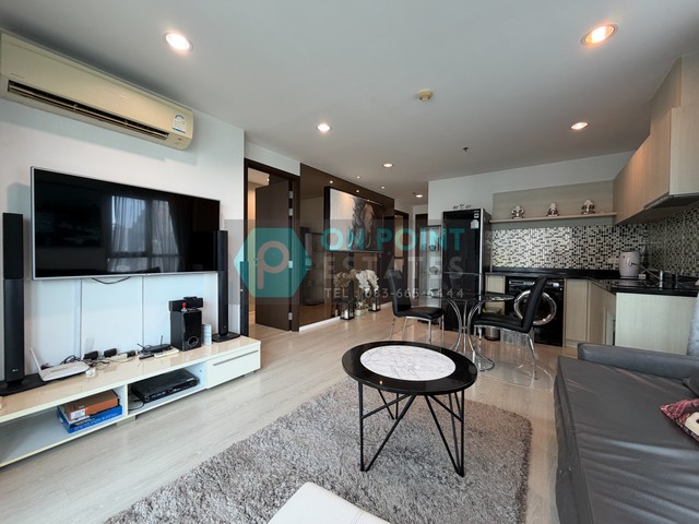 Rhythm Sathorn - Narathiwas (Agent Post)                        2 Bedrooms 2 Bathroom for Rent** RENTAL PRICE : 40,000 Baht / month (1 Year Contract) **Listing ID : A2895Location : Naradhiwas Rajanagarindra RoadRoom Type : 2 Bedrooms 2 BathroomRoom Size : 60 Sq.m.Function :- Fully Furnished- Gym / Swimming pool / Sauna- BTS Chong Nonsi (700 m./ 9 mins walking distance)ริธึ่ม สาธร-นราธิวาส ให้เช่า 2 ห้องนอน 2 ห้องน้ำ ** ราคาเช่า : 40,000 บาท ต่อเดือน (สัญญา 1 ปี) **Listing ID : A2895พื้นที่ : ถนน นราธิวาสราชนครินทร์ประเภท : 2 ห้องนอน 2 ห้องน้ำขนาด : 60 ตารางเมตรFunction :- ตกแต่งพร้อมอาศัย ฯ- ส่วนกลางประกอบด้วย ฟิตเนส / สระว่ายน้ำ / ซ�