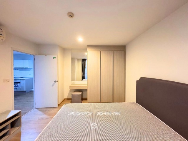 คอนโดเช่าศรีราชา ใกล้เจ-พาร์ค ศรีราชาcasa condo sriracha ใกล้กับห้างสรรพสินค้า ศูนย์การค้าเจ-พาร์ค นิฮอน มูระ  พร้อมเข้าอยู่  CR0523  1 bed 1 bath : ฿ 14,500/เดือน(สัญญาขั้นต่ำ 1 ปี)  fl.3 th 45 sqmประกัน 2 เดือน + ล่วงหน้า 1 เดือน————————————————— Fully Furnished & electrical appliances เฟอร์นิเจอร์ & เครื่องใช้ไฟฟ้าครบ- ทีวี Sony- ตู้เย็น + ไมโครเวฟ- ครัวบิวท์อิน- เครื่องทำน้ำอุ่น- Digital Door Lock- แอร์ 2 เครื่อง  —————————————————สิ่งอํานวย�