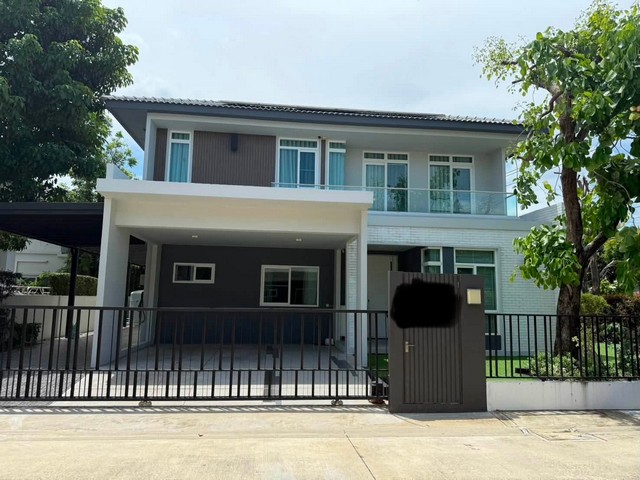 ให้เช่าบ้านเดี่ยว 2 ชั้น 86 ตรว. 4 ห้องนอน โครงการมัณฑนา บางนา กม.7 ใกล้เมกะบางนา ใกล้ทางด่วน*** ราคาเช่า 100,000 บาท/เดือนติดต่อ:: ชยา โทร/ID Line:: 0942823961Link Line:: https://line.me/ti/p/3xFA1An8Kcรหัส# T26-1127บ้านเดี่ยว 2 ชั้น โครงการมัณฑนา บางนา กม.7 ใกล้เมกะบางนา ใกล้ทางด่วน๐ เนื้อที่ 86 ตรว.๐ พื้นที่ใช้สอย 222 ตรม.๐ 4 ห้องนอน๐ 5 ห้องน้ำ๐ 1 ห้องแม่บ้าน ๐ 4 ที่จอดรถ๐ ติดโซลาร์เซลล์ ๐ มีตู้ชาร์จรถไฟฟ้าสถานที่ใกล้เคียง๐ The Gla