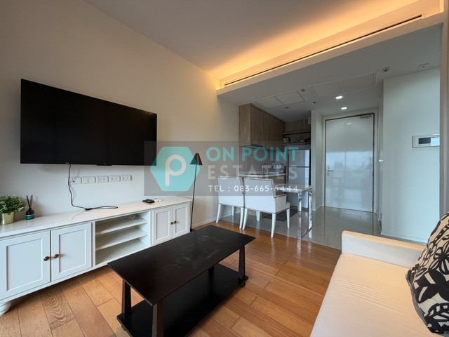 Circle Living Prototype (Agent Post)                       1 Bedroom 1 Bathroom for Rent ** RENTAL PRICE : 25,000 Baht / month (1 Year Contract ) **Listing ID : A783Location : New Petchaburi Road.Room Type : 1 Bedroom 1 BathroomRoom Size : 47 Sq.m.Function :- Fully Furnished- Gym / Swimming pool / Sauna- BTS Nana / MRT Petchaburi and Airport Link Shuttle serviceเซอร์เคิล ลิฟวิ่ง โปรโตไทป์ ให้เช่า 1 ห้องนอน 1 ห้องน้ำ ** ** ราคาเช่า : 25,000 บาท ต่อเดือน (สัญญา 1 ปี) **Listing ID : A783พื้นที่ : ถนน เพชรบุรีตัดใหม่ประเภท : 1 ห้องนอน 1 ห้องน้ำขนาด : 47 ตารางเมตรFunction :- ตกแต่งพร้อมอาศัย ฯ- ส่วนกลางประกอบด้วย ฟิตเนส / สระว่ายน้ำ / 