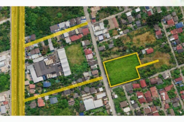 ที่ดินสวยแปลงใหญ่ ขนาด 203 ตร.ว. 812 ตร.ม.ถ.ทุ่งมังกร-สวนผัก ใกล้BRT ตลิ่งชัน 1.3 กม.ถนนบรมราชชนนี ถมดินแล้วสูงกว่าถนน เหมาะสร้างบ้านพักอาศัย โฮมออฟฟิศ หรือโครงการขนาดเล็ก ทำเลเชื่อมต่อราชพฤกษ์ พุทธมณฑล สาย1 และทางด่วนศรีรัช เดินทางสะดวก ทำเลศักยภาพฝั่งธนบุรี ใกล้สายใต้ใหม่ 1.6 กม.วงแหวนกาญจนาภิเษก 17,999 บาท/เดือนThung Mangkon-SuanPhak Road Beautiful large plot of land 203 sq.wa. 812 sq.m. for rent at 17,999 THB/month near BRT Taling Chan 1.3 km. and Borommaratchachonnani 