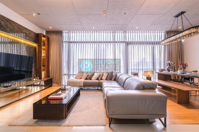 Circle Living Prototype (Agent Post)                  2 Bedrooms 2 Bathrooms for Rent ** RENTAL PRICE : 78,000 Baht / month (1 Year Contract ) **Listing ID : A2311Location : New Petchaburi RoadRoom Type : 2 Bedrooms 2 BathroomsRoom Size : 84 Sq.m.Function :- Fully Furnished- Gym / Swimming pool / Sauna - Near BTS Nana, MRT Petchaburi, Airportlink Makkasanเซอร์เคิล ลิฟวิ่ง โปรโตไทป์ ให้เช่า 2 ห้องนอน 2 ห้องน้ำ ** ราคาเช่า : 78,000 บาท ต่อเดือน (สัญญา 1 ปี) **Listing ID : A2311พื้นที่ : ถนน เพชรบุรีตัดใหม่ประเภท : 2 ห้องนอน 2 ห้องน้ำขนาด : 84 ตารางเมตรFunction :- ตกแต่งพร้อมอาศัย ฯ- ส่วนกลางประกอบด้วย ฟิตเนส / สระว่ายน้ำ / ซาว