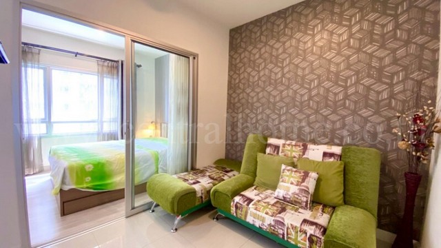รหัสทรัพย์&nbsp; 7054คอนโด แมเนอร์ สนามบินน้ำ ห้องสวยพร้อมอยู่ วิวแม่น้ำเจ้าพระยาที่ตั้ง : ถนนสนามบินน้ำ ตำบลบางกระสอ อำเภอเมืองนนทบุรี จังหวัดนนทบุรี 11000รายละเอียดทรัพย์&nbsp;- คอนโด 35 ชั้น&nbsp;ห้องอยู่ชั้นที่ 12 อาคาร B ขนาดพื้นที่ 26.17 ตารางเมตร- 1 ห้องนอน, 1 ห้องน้ำ, 1 ห้องนั่งเล่น, 1&nbsp;ที่จอดรถ- แอร์ 1 เครื่อง, เครื่องทำน้ำอุ่น 1 เครื่อง, เคาน์เตอร์ครัว, เครื่องใช้ไฟฟ้า, เฟอร์นิเจอ�