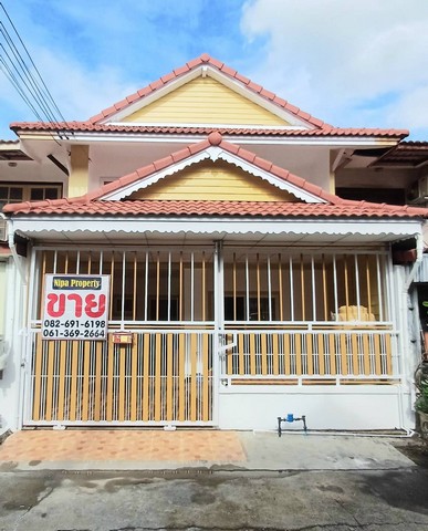 หมู่บ้านพฤกษา9 คลองสาม คลองหลวง ปทุมธานีปรับปรุงพร้อมอยู่  1.69ล้านบาท ฟรีโอน  พิเศษเลือกรับ แอร์พร้อมติดตั้งห้องนอน 3 ชุด หรือส่วนลดทันที 50,000 บาท- ทาวน์เฮ้าส์ 2 ชั้น  - ขนาด 18 ตร.ว  - 3 ห้องนอน 2 ห้องน้ำ  - โรงจอดรถ 1 คัน- หลังบ้านต่อเติมครัว ปูกระเบื้องพื้นมีเคาเตอร์ ซิงค์ล้างจาน และตู้เก็บของใต้ซิงค์ หลังคาติดลูกหมุนระบายอากาศแถมฟรี- ปั๊มน้ำ+แทงค์น้ำ- มุ้งลวด+เหล็กดัด- ฟ