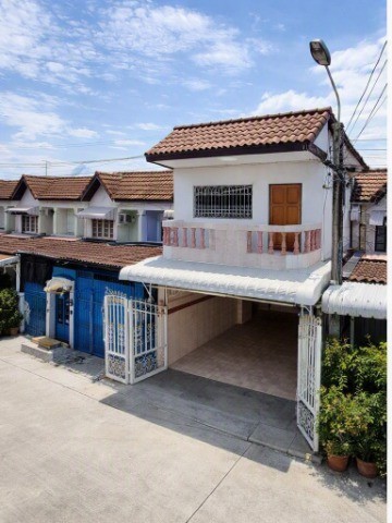 ศาลธนบุรี11-19 ทาว์นเฮาส์ 2 ชั้น  3นอน เอกชัย36 HomePro กัลปพฤกษ์ 500 ม.  2 น้ำ ใกล้ Big C กัลปพฤกษ์ และสวนสุขภาพ พื้นที่ 20 ตร.ว.พื้นที่ใช้สอย 160 ตร.ม. ราคา 14,998 บาท/เดือน ติดถนนกัลปพฤกษ์ เหมาะสำหรับอยู่อาศัย  หรือโฮมออฟฟิศ ใกล้รร.นานาชาติบริติชโคลัมเบียฯ 1.2 กม.โรงพยาบาล ตลาด เดินทางสะดวก เชื่อมต่อได้หลายเส้นทาง ใกล้BTS/MRTThonburi Court 11-19 Two-story townhouse 3bed Ekachai36 HomePro Kanlapaphruek 500m 2bath near Big C Kanlapaphruek HomePro Kanlapaphruek 500 m. and a health park. 20 sq.wa. land area and 160 
