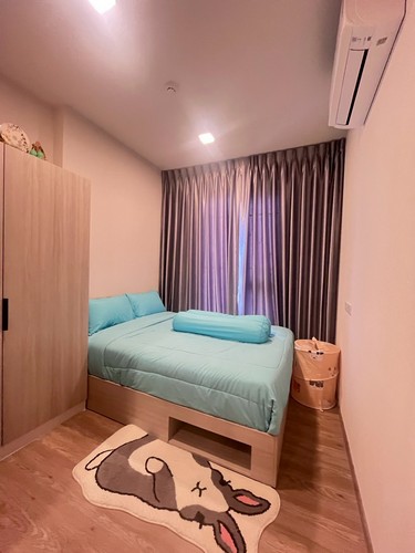 Dfc040 ให้เช่า  Condo New West ติดเซ็นทรัลเวสเกต ใกล้ MRT ตลาดบางใหญ่ที่ตั้ง: ติดเซ็นทรัลเวสต์เกต ริมถนนรัตนาธิเบศร์  ใกล้ MRT ตลาดบางใหญ่ MRT สามแยกบางใหญ่ ขนาด: 49 ตรม. 2 ห้องนอน 2 ห้องน้ำชั้น 23เงื่อนไขการเช่า>มัดจำ 2 เดือน จ่ายล่วงหน้า 1เดือน สัญญา 1 ปีค่ะ พร้อมเข้าอยู่ได้เลยค่ะสนใจชมทรัพย์ /สอบถามCALL : 0615659566 , 0927988789LINE : @differthailand (ซื้อ,เช่า)https://line.me/R/ti/p/@differthailandfacebook : Differestatehttps://www.facebook.com/Differestate----------------DIFFER ESTATE CO.,LTD.เป็นบริ�