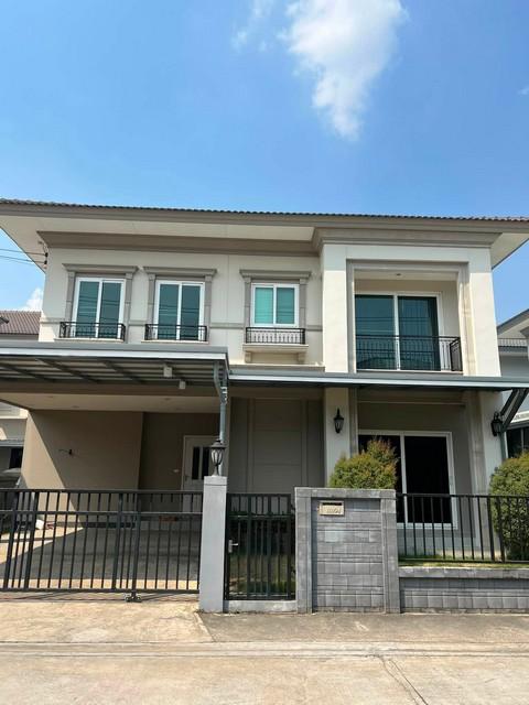 ให้เช่าบ้านเดี่ยว 2 ชั้น โครงการ แกรนดิโอ วิภาวดี-รังสิต ซอยคลองหลวง 10 ถนนพหลโยธิน ทิศใต้ ใกล้สวน ใกล้ฟิวเจอร์รังสิต ใกล้ทางด่วน*** ราคาเช่า 70,000 บาท/เดือน*** ขายราคา 10,900,000 บาทติดต่อ คุณช่อผกา โทร 0616198565 LINE 0616198565สำรอง LINE 0812523279 ส่งลิ้งก์ไว้ได้เลยรหัส # T26-1038บ้านเดี่ยว 2 ชั้น แกรนดิโอ วิภาวดี-รังสิต ทิศใต้ ใกล้สวน ใกล้ฟิวเจอร์รังสิต• บ้านใหม่มาก type marano บิ้วอินทั้งหลัง• เนื้อที่ 55 ตร.ว�