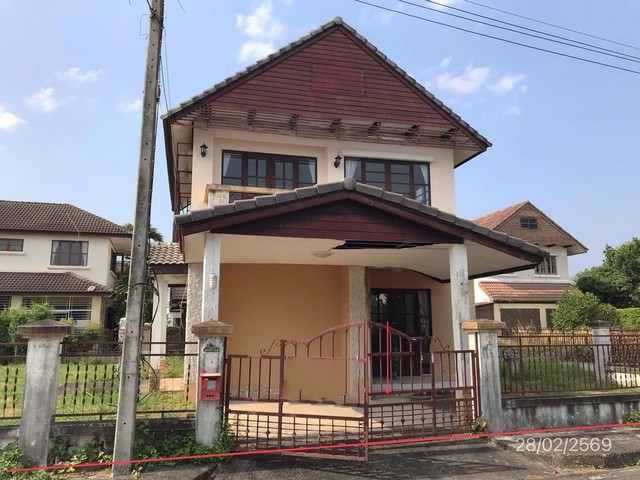 ขายบ้านเดี่ยวเชียงใหม่ โครงการ บ้านนันทนา 1  อำเภอสันทราย  ซอย 11 ถนน เชียงใหม่ - พร้าว  ตำบล หนองจ๊อม อำเภอ สันทราย จังหวัด เชียงใหม่  ราคาโปรโมชั่น  3,712,000   บาท    ลดจาก  5,000,000  บาท ราคาโปรโมชั่นตั้งแต่วันที่ 1 กรกฎาคม 2569 – 30 กันยายน 2569  รายละเอียดทรัพย์ -  เนื้อที่ 119.00 ตร.ว.  พื้นที่ใช้สอย 147.50 ตร.ม. -  3 ห้องนอน 3 ห้องน้ำ   -  1 ที่จอดรถ  -  บ้านหันไปทางทิศ  พิกัดทรัพย์ : https://maps.app.goo.gl/DLFsfsMBNxTMMYas9  สถานที่ใ�