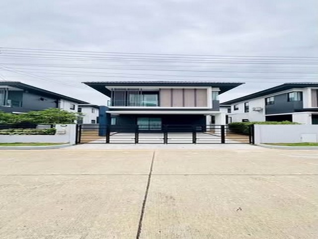 รหัสC7259 ให้เช่าบ้านเดี่ยว 2ชั้น บ้านฟ้ากรีนเนอรี นีโอลา รังสิต-คลอง2 ซอยรังสิต-นครนายก 31 ปทุมธานี ราคาเช่า 25,000 บาท/เดือน (ประกัน2 ล่วงหน้า1)** ผู้เช่าเป็นผู้ชำระค่าส่วนกลาง 1,575 บาท/เดือน(35 บาท/ตรว.)**สนใจนัดชมสถานที่หรือสอบถามข้อมูลเพิ่มเติมโทร : 095-823 9789 คิท(Agent)Line id : candy.456Line Add Friend : https://line.me/ti/p/rHhjrvhm_z#ForRent #ให้เช่าบ้านเดี่ยว 2ชั้น บ้านฟ้ากรีนเนอรี นีโอลา รังสิต-คลอง2 ซอยรังสิต-นครนายก 31 ปทุมธาน