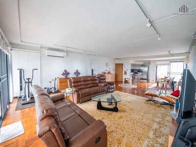 ให้เช่าคอนโดธนาซิตี้ เพรสทีจ คอนโดมิเนียม (Thana City Prestige Condominium) 3 ห้องนอน 3 ห้องน้ำ เฟอร์ครบพร้อมอยู่ ขนาด 185.45 ตร.ม..TPI-3370.ที่ตั้งโครงการตำบลบางฉลอง อำเภอบางพลี จังหวัดสมุทรปราการ.รายละเอียดห้อง✅ ขนาด 185.45 ตร.ม.✅ อาคาร 5 ชั้น 12✅ 3 ห้องนอน✅ 3 ห้องน้ำ✅ 1 ห้องครัว✅ เฟอร์ครบพร้อมอยู่.รายละเอียดโครงการ✅ สระว่ายน้ำ✅ Key Card Access✅ CCTV✅ ระบบรักษาความปลอดภัย 24 ชั่วโมง.สถานที่ใกล้เคียง✅ Makro Bang Phli 12 กม. (16 �