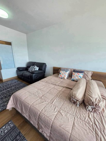 ให้เช่า 10,000 บาท/เดือน #Supalai #Monte @ Viang Condo วิวสวย #ใกล้เซ็นทรัลเฟสติวัล – #สถานีขนส่งเชียงใหม่ เดินทางสะดวก เหมาะสำหรับคนทำงาน นักศึกษา และผู้ที่ต้องการพักอาศัยในเมืองเชียงใหม่รายละเอียดห้องขนาด 38 ตร.ม.ชั้น 16ห้องสตูดิโอ กั้นโซนเป็นสัดส่วนพร้อมเฟอร์นิเจอร์และเข้าอยู่ได้ทันทีสิ่งอำนวยความสะดวกภายในโครงการสระว่ายน้ำห้องฟิตเนสห้องซาวน่าสวนลอยฟ้าชั้นบนสุด ชมวิวด�