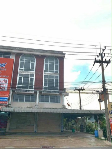 อาคารพาณิชย์ 4 ชั้น “ตึกคู่ริมคลองบางยาง”ทำเลทองบนถนนพุทธมณฑลสาย 6 – จุดศูนย์กลางธุรกิจย่านศาลายา–ไร่ขิงทรัพย์ศักยภาพสูง เหมาะลงทุน ทำเลดีหายากอาคารพาณิชย์ 4 ชั้น 2 ห้องริม เนื้อที่รวม 55 ตารางวาตัวตึกหน้ากว้าง โปร่ง สภาพดีเยี่ยม โครงสร้างแข็งแรง มีแปลนตึกให้มีที่จอดรถส่วนตัวได้มากถึง 4 คัน — หายากในย่านนี้ทำเลโดดเด่น ติดคลองบางยาง หน้าปากซอยไร่ขิง 34เดิ�
