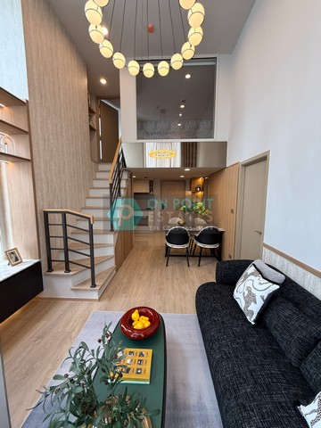 Culture Chula (Agent Post)                        2 Bedroom 3 Bathroom (Duplex) for Rent ** RENTAL PRICE : 79,000 Baht / month (1 Year Contract ) **Listing ID : A2896Location : Rama 4 Road.Room Type : 2 Bedroom 3 Bathroom (Duplex)Room Size : 79 Sq.m.Function :- Fully Furnished- Gym / Swimming pool / Sauna- Near MRT Sam Yan, BTS Sala Daengคัลเจอร์ จุฬา ให้เช่า 2 ห้องนอน 3 ห้องน้ำ (ดูเพล็กซ์) ** ราคาเช่า : 79,000 บาท ต่อเดือน (สัญญา 1 ปี) **Listing ID : A2896พื้นที่ : ถนน พระราม 4ประเภท : 2 ห้องนอน 3 ห้องน้ำ (ดูเพล็กซ์)ขนาด : 79 ตารางเมตรFunction :- ตกแต่งพร้อมอาศัย ฯ- ส่วนกลางประกอบด้วย ฟิตเนส / สระว่ายน้ำ / ซาวน่า ฯ- ใก�