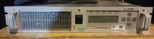 ขายเครื่องส่ง POS 500 WATT มีใบอนุญาตถูกต้อง กสทช.  ขาย 25000 บาทขายเครื่องส่ง 30 watt ไม่มีใบ ขาย 3500  บาทเสาส่ง  เบย์ สายแฮดิแอค พร้อมอุปกรณ์ครบชุด  ราคาตามตกลง1.เครื่องส่ง POS 500 watt มีใบ ขาย 25,000 บาท2.เสาให้มารื้อเอาไปเลย  ขอเก็บสาย Hadiac กับเบย์3.เครื่องส่ง 30 watt  ไม่มีใบ ขายถูกเซ้ง-ขาย กิจการสถานีวิทยุชุมชน FM นนทบุรีหนังสืออนุญาตถูกต้องชัดเจน ดำเนินการออกอากาศ  ON AIR ได้เลย สามารถย้ายที่ตั้ง