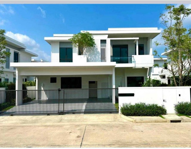 AOM 3073ขายบ้านเดี่ยวหรู มัณฑนา บางนา กม.15 — สังคมคุณภาพ พร้อมเข้าอยู่ทันที ราคาขาย 15,990,000 บาท   โครงการ มัณฑนา บางนา กม.15 ตำบลบางโฉลง บางพลี,สมุทรปราการ   บ้านเดี่ยว   4  ห้องนอน   5   ห้องน้ำ   1  ห้องรับแขก   1  ห้องครัวราคา 15,990,000สัมผัสชีวิตเหนือระดับในสังคมส่วนตัว เงียบสงบ และปลอดภัย พร้อมตอบโจทย์การอยู่อาศัยของครอบครัวด้วยบ้านเดี่ยวตกแต่งครบทั้งหลัง บนทำเลศักยภาพเชื่อมต่อ