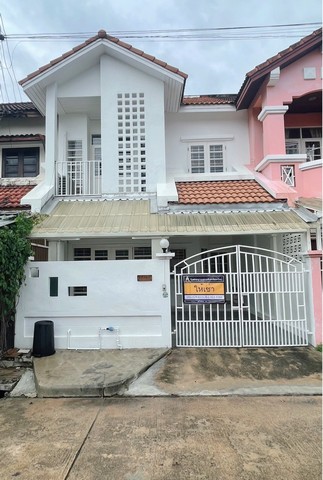 LVPU53597 ให้เช่าทาวน์เฮ้าส์ 2 ชั้น เมืองเอกโครงการ 5 บ้านรีโนเวทใหม่เอี่ยม style mujiค่าเช่า : 18,000/เดือน ที่ตั้ง : ปทุมธานี  เมืองปทุมธานี  หลักหกชื่อโครงการ : บ้านเมืองเอก โครงการ 5รายละเอียด :- พื้นที่ดิน 24 ตารางวา- 3 ห้องนอน - 2 ห้องน้ำ - ห้องนั่งเล่น- Pantry- ห้องซักล้าง- ห้องอาหาร- ระเบียงส่วนตัว- แอร์ ในห้องนอนทุกห้อง- ปั้มน้ำ แท็งค์น้ำ- เครื่องทำน้ำอุ่น 2 ชุด- โซฟา- โต๊ะทานอาหาร- ไม่อนุญ