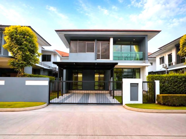 ให้เช่า #บ้านเดี่ยว  หมู่บ้านเศรษฐสิริ กรุงเทพกรีฑา , บ้านรีโทเวทใหม่ #ใกล้รรนานาชาติไบรท์ตัน ราคาเช่า : 85,000 บาท/เดือน#รายละเอียดประเภท : บ้านเดี่ยว 2 ชั้น #รีโนเวทใหม่หมู่บ้าน : เศรษฐสิริ กรุงเทพกรีฑาขนาดที่ดิน : 62.5 ตารางวาพื้นที่ใช้สอย : 185 ตรม.จำนวนห้อง : 4 ห้องนอน 4 ห้องน้ำ- 1 ห้องแม่บ้าน พร้อมห้องน้ำแยกจากตัวบ้านที่จอดรถ : 2 คันเฟอร์นิเจอร์ / เครื่องใช้ไฟฟ้า : บ้านตกแต่�