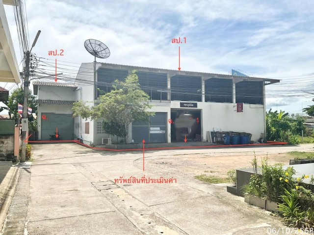 ขาย บ้านเดี่ยว/ทาวน์เฮ้าส์/คอนโด โกดัง เพชรบุรี  ถนน เพชรเกษม(สายเก่า) ตำบล ต้นมะม่วง อำเภอ เมืองเพชรบุรี จังหวัด เพชรบุรี  ราคาโปรโมชั่น   6,613,00   บาท    ลดจาก    8,500,00  บาท ราคาโปรโมชั่นตั้งแต่วันที่ 1 กรกฎาคม 2569 – 30 กันยายน 2569  รายละเอียดทรัพย์ -  เนื้อที่ 171.00  ตารางวา  พื้นที่ใช้สอย 966.00 ตร.ม -  บ้านหันไปทางทิศ เหนือ  พิกัดทรัพย์ : https://maps.app.goo.gl/F9raNTJN3YTnKEtV8  สถานที่ใกล้เคียง   -บิ๊กซี เพชรบุรี -โร�