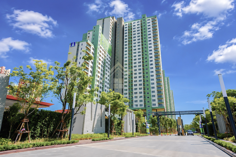 BHL1337Lumpini Park ลุมพินี พาร์ค รัตนาธิเบศร์ - งามวงศ์วาน ที่ตั้ง : รัตนาธิเบศร์ บางกระสอ อำเภอเมืองนนทบุรี นนทบุรี 11000รายละเอียด - เป็นคอนโด High Rise 30 ชั้น อยู่ที่ชั้น 23 อาคาร B- ขนาด 26.01 ตร.ม. - 1 ห้องนอน 1 ห้องน้ำ - แอร์ 1 เครื่อง- ระเบียงหันทิศใต้  - ห้องรีโนเวทใหม่สิ่งอำนวยความสะดวก- รักษาความปลอดภัย 24 ชม. - กล้องวงจรปิด- คลับเฮ้าส์- สระว่ายน้ำขนาดใหญ่ 25 x 12 เมตร แยกสระเด็ก- ฟิตเนส- สวนสาธารณะ