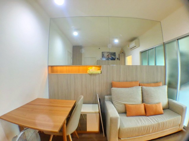 เหมาะสำหรับพักอาศัย 11,998 B-M.คอนโด U Delight Talat Phlu Station 1นอน ใกล้เดอะมอลล์ ท่าพระ 400 ม. 1น้ำ รพ.สมเด็จพระปิ่นเกล้า ขนาด 30 ตร.ม.ชั้น 24 ตกแต่งครบ พร้อมแอร์ และสิ่งอำนวยความสะดวกครบ ใกล้BTS ตลาดพลู 850 ม.สถานศึกษา ตลาด และศูนย์การค้า เดินทางเข้าเมืองสะดวกU Delight Talat Phlu Station Condo 1bed The Mall ThaPhra 400m. 1bath near  and Somdej Phra Pinklao Hospital.30 sq.m. on the 24th floor fully furnished with air conditioning and complete amenities. Suitable for living. Near BTS Talat Phlu 850 m. schools markets and shopping centers. Rent 11,998THB/month.ถ.รัชดาภิเษก แขวงดาวคะน
