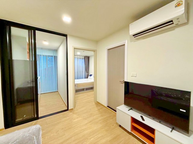 คอนโด เคฟ ลูมินัส บางมด 1นอน ให้เช่าชั้น 7 อาคาร C 27ตร.ม. มจธ. 700ม. 1 น้ำ วิวเมือง ห้องใหม่เอี่ยม เฟอร์ฯและเครื่องใช้ไฟฟ้าครบ ใกล้มจธ. 900 ม. และตลาดสดสมศรี 500 ม. 11,998B-M.เดินทางสะดวก ใกล้ถนนพุทธบูชา ประชาอุทิศ สุขสวัสดิ์ และทางด่วน เหมาะสำหรับนักศึกษา และคนทำงานcondo for rent Building C 7th fl 27sq.m. KMUTT 700m Kave Luminous Bangmod  1bed 1bath city view brand new room fully furnished with appliances near Som Sri Fresh Market 500 m. and KMUTT 900 m. easy access to Phutthabucha Pracha Uthit Suk Sawat roads and expressway ideal for students and working professionals 11,998TH