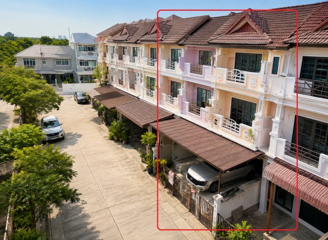 PT สะพานสูง ราษฎร์พัฒนา ใกล้ปั๊มบางจาก 50ม.ทำเลซอยมิสทีน ลด 50% ทาวน์โฮม 3 ชั้น 5นอน 4น้ำ เชื่อมรามคำแหง วงแหวน กรุงเทพกรีฑาและร่มเกล้า 22 ตร.ว.  250 ตร.ม. หน้ากว้าง 5 ม. พร้อมแอร์ 3 เครื่อง จอดรถ 2 คัน ค่าเช่า 11,498 บาทต่อเดือน ราคาขาย 2.45 ล้านบาทnear Bangchak 50m. 50% Discount 3 Storey Townhome with 5 Bedrooms and 4 BathroomsPT Saphan Sung in Soi Mistine, Rat Phatthana connecting Ramkhamhaeng Outer RingRd. Krungthep Kreetha and Rom Klao. Land size 22 sq.wah with 250 sq.m. usable area 5m frontage 3a/c parking for 2 cars Rental price: 11,498 baht per month. Sale price: 2.45 million baht.ถนนราษฎร์พัฒน�