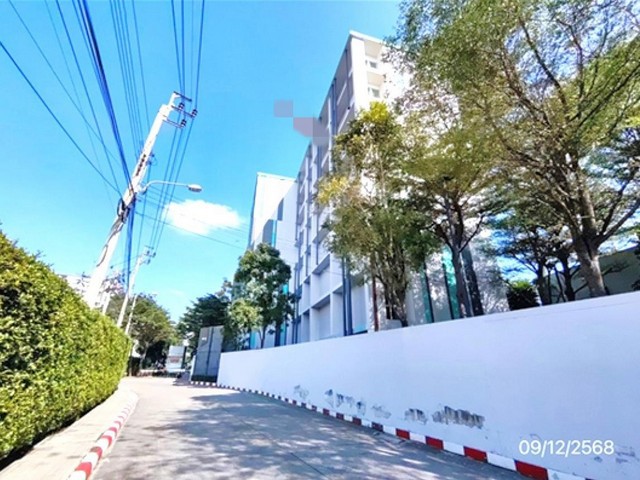 ขาย คอนโด นิช ไอดี เสรีไทย - วงแหวน  ซอยเสรีไทย 81/2 ถนนเสรีไทย แขวงคันนายาว เขตคันนายาว กรุงเทพมหานคร  ราคา 1,445,000 บาท  ( ราคาต่อรองได้ )  รายละเอียดทรัพย์ -  เนื้อที่ - ตารางวา  พื้นที่ใช้สอย 27.78 ตารางเมตร -  1 ห้องนอน 1 ห้องน้ำ  -  1 ที่จอดรถ  -  คอนโดหันไปทางทิศ  พิกัดทรัพย์ :     https://maps.app.goo.gl/doXaihEetWK3omCSA  สถานที่ใกล้เคียง   - ตลาดน้ำขวัญเรียม - ท็อปส์ เดลี่ สาขา เคหะบางชัน - โรงพยาบาลรามคำแหง 2​​ - แม�