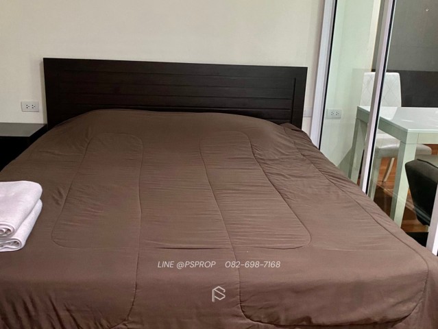 คอนโดเช่าบางแสน ใกล้เขาสามมุข Kotobuki Place Condominiumใกล้ ม.บูรพา เดินทางสะดวก รร.แหลมแท่น ตลาดนัดปาร์คอิน  พร้อมเข้าอยู่  CR0559 1 bed 1 bath : ฿ 7,500/เดือน(สัญญา 1 ปี)  fl.5 th 40 sqmประกัน 2 เดือน + ล่วงหน้า 1 เดือน————————————————— Fully Furnished & electrical appliances เฟอร์นิเจอร์ & เครื่องใช้ไฟฟ้าครบ• TV• ตู้เย็น• ไมโครเวฟ• กาต้มน้ำ• แอร์ 2 เครื่อง—————————————————สิ่งอํานวยความสะดวก ฟรี- สระว่ายน้ำอยู่ชั้น 7- อยู่ตรงข้า