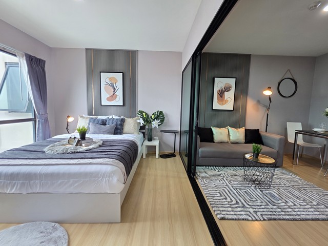 ขาย LESTO CONDO Sukhumvit113 สายโปร่งโล่ง Fresh Airต้องหยุดดูห้องนี้**ราคาเพียง 1.98 ล้านบาท**---------------------------------------------------- Studio ครัวแยก- ขนาด 38 ตร.ม (ใหญ่สุดในโครงการ)- ชั้น 8ห้องมุม หัวนอนไม่ติดใครหน้าห้องโล่ง ไม่ชนห้องอื่นลมโกรก สบาย---------------------------------------------------* สิ่งอำนวยความสะดวก รปภ. 24 ชั่วโมง ฟิตเนท สระว่าย ที่จอดรถ------------------------------------* ทำเลดี สุขุมวิท 113 ใกล้รถไฟฟ้า สถานีสำโรงอาหารการกิน เพรียบ !!เดินทางสะดวก ทั้